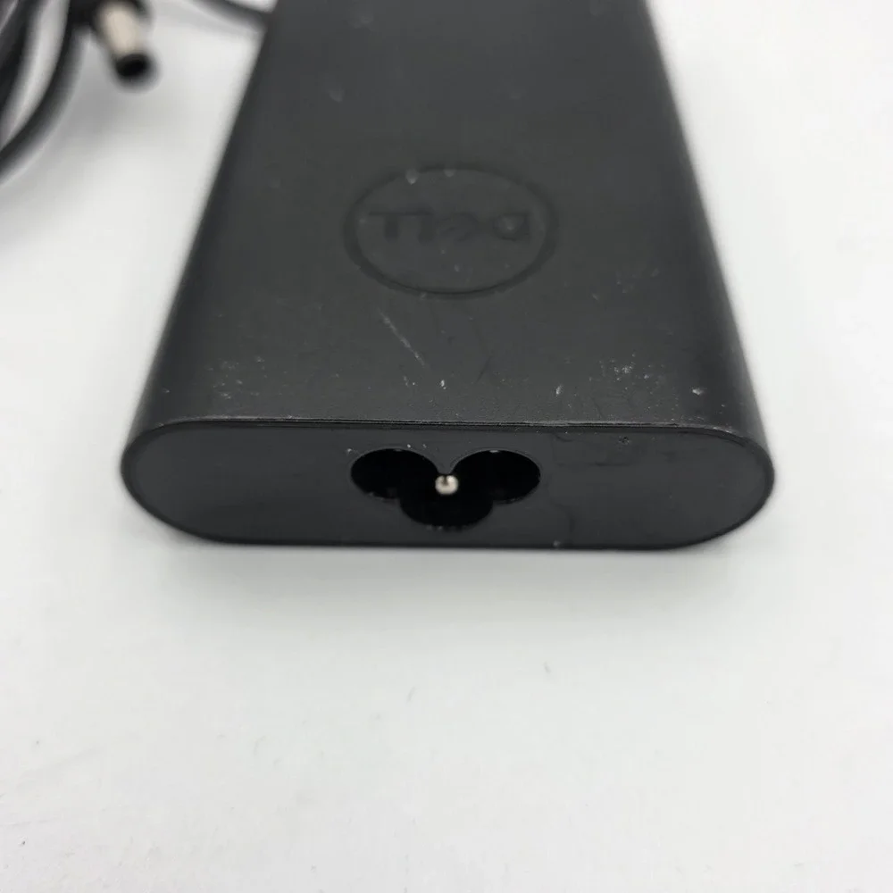 Dell 65 Watt AC Adapter Charger CN-OFPC2Y-CH200 Black